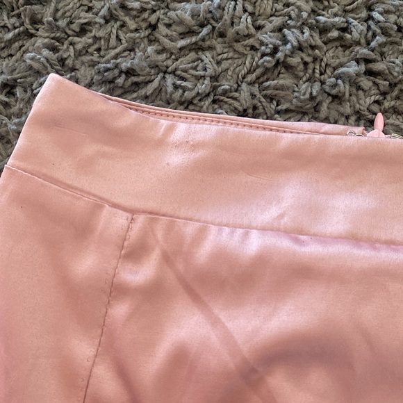 Oh Polly THIGHS THE LIMIT SPLIT SATIN PINK BLUSH Skirt Size 2 - Picture 5 of 12